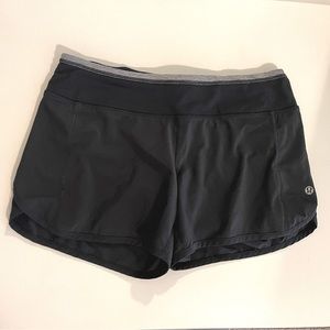 Lululemon Speed-Up Mid-Rise Lined Running Short 4” Black - Size 4